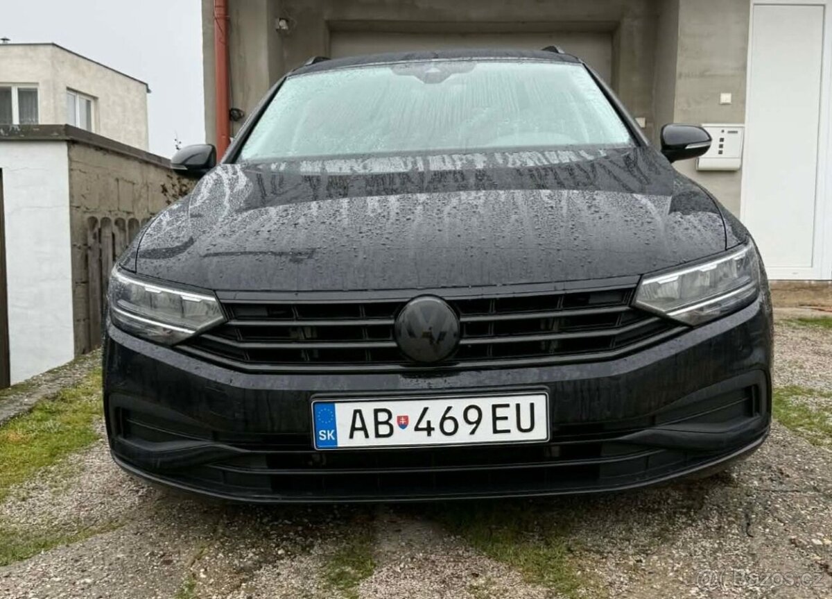 Logo znak VOLKSWAGEN cierne leskle / cervene - 20