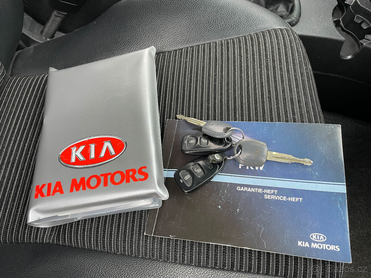 Kia Sportage 2.0i 104kW 4x4, Málo KM, Nové Rozvody - 20