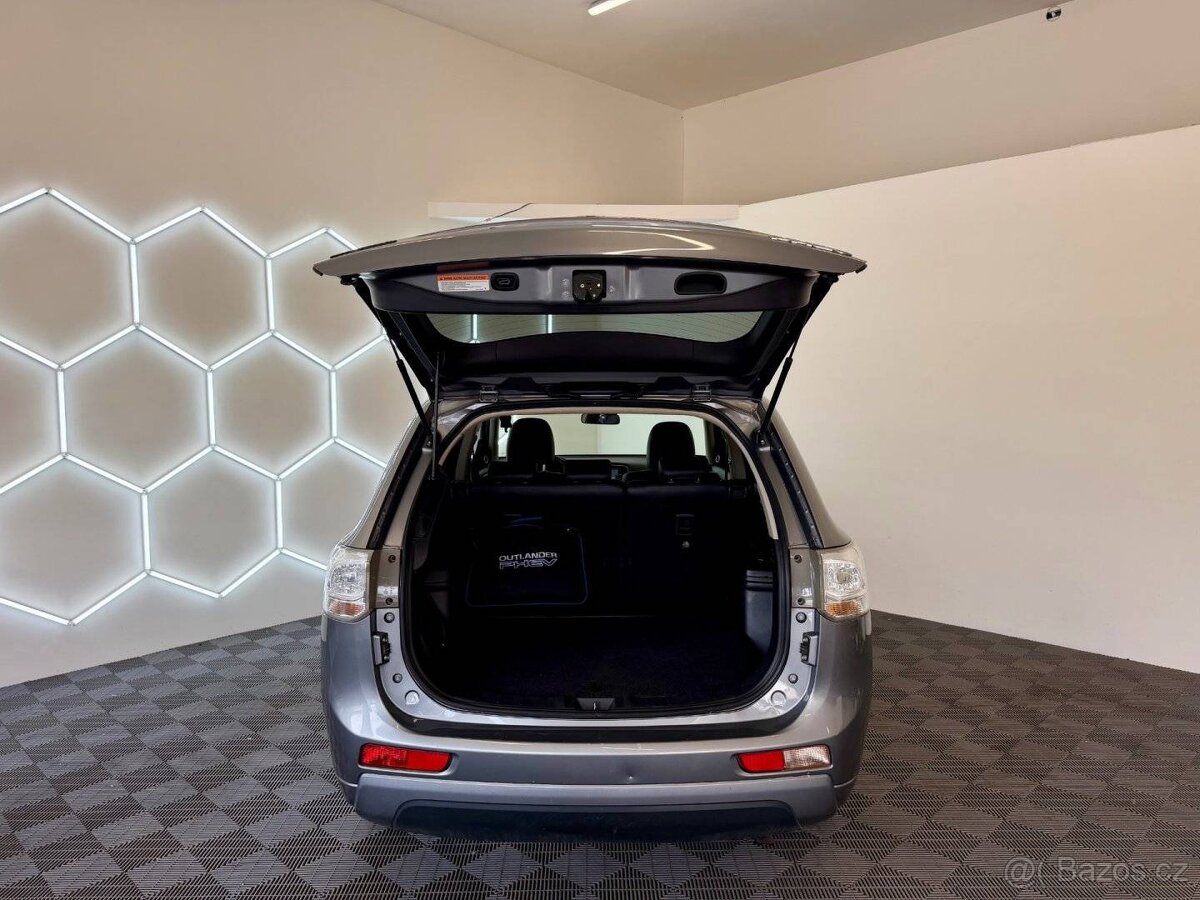 Mitsubishi Outlander, 2.0 PHEV 4WD | Plug-in Hybrid - 20