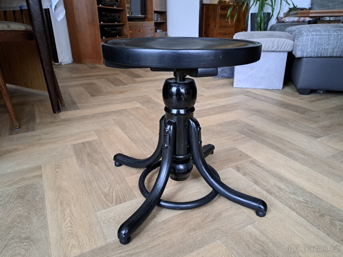 Klavír - křídlo August Förster - 20