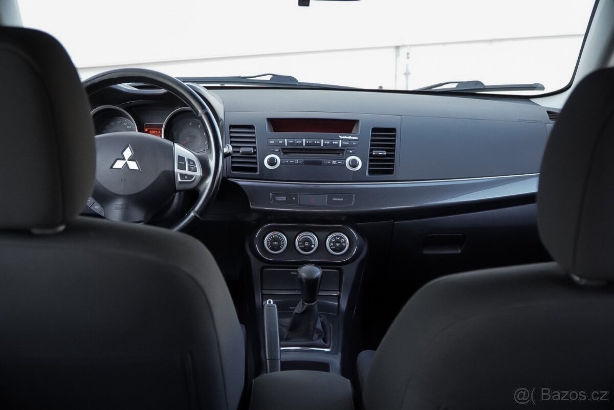 Mitsubishi Lancer 1.8 INTENSE - 20