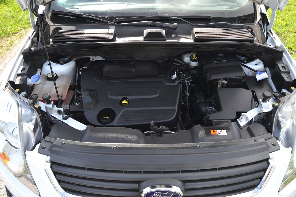 Ford Kuga 2.0 TDCi 103kW Champions Edition 4x4 - 20