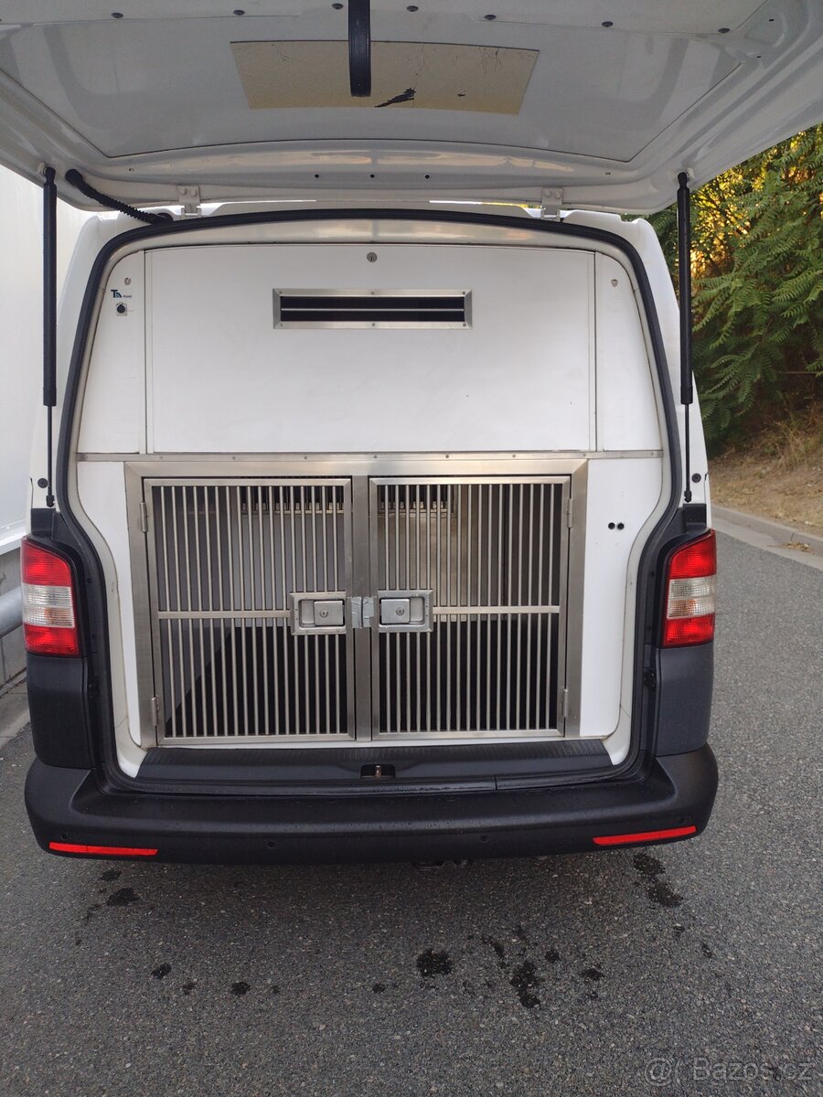 VW Transporter T5.1 2.0TDI - - DSG - 20
