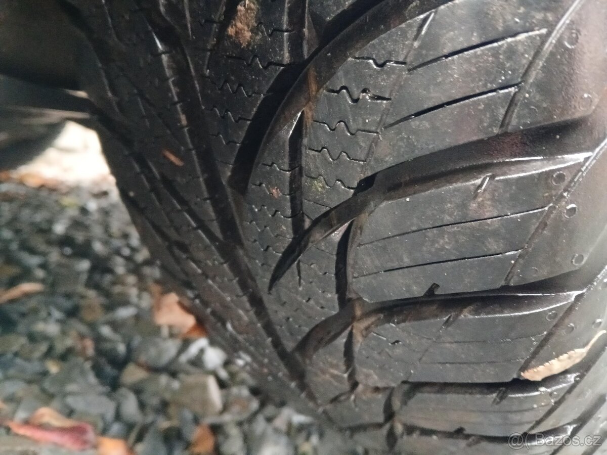 Renault Megane kombi 1.9dCi 96kW r.v.06, 6ti kvalt - 20