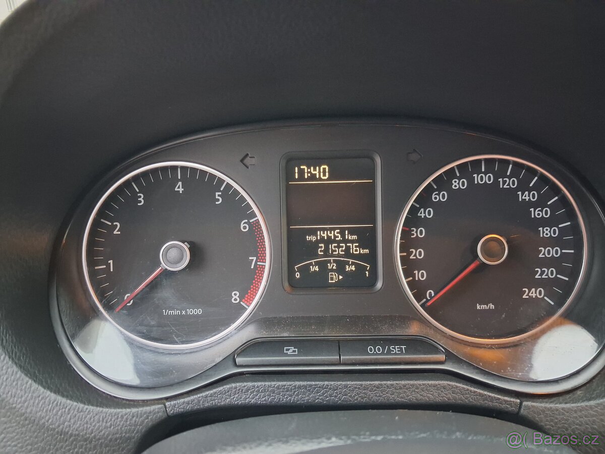 Volkswagen Polo 1.4 i - 20