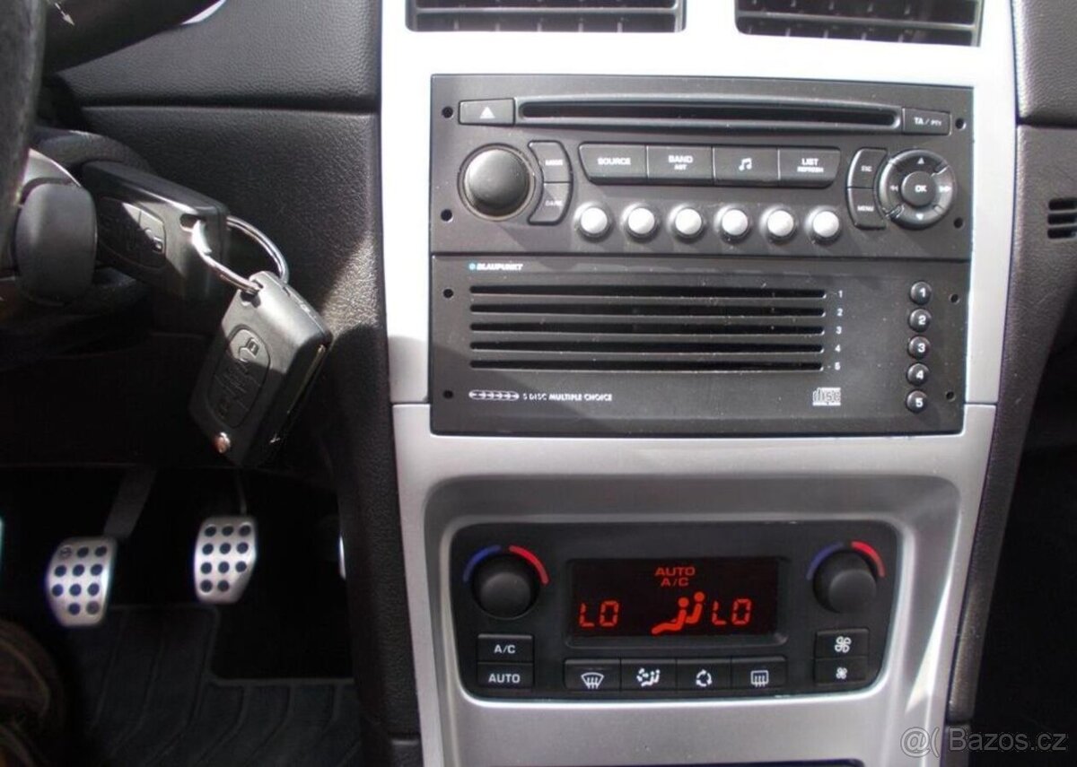 Peugeot 307 1,6 CC 80KW ,nová STK benzín manuál 80 kw - 20