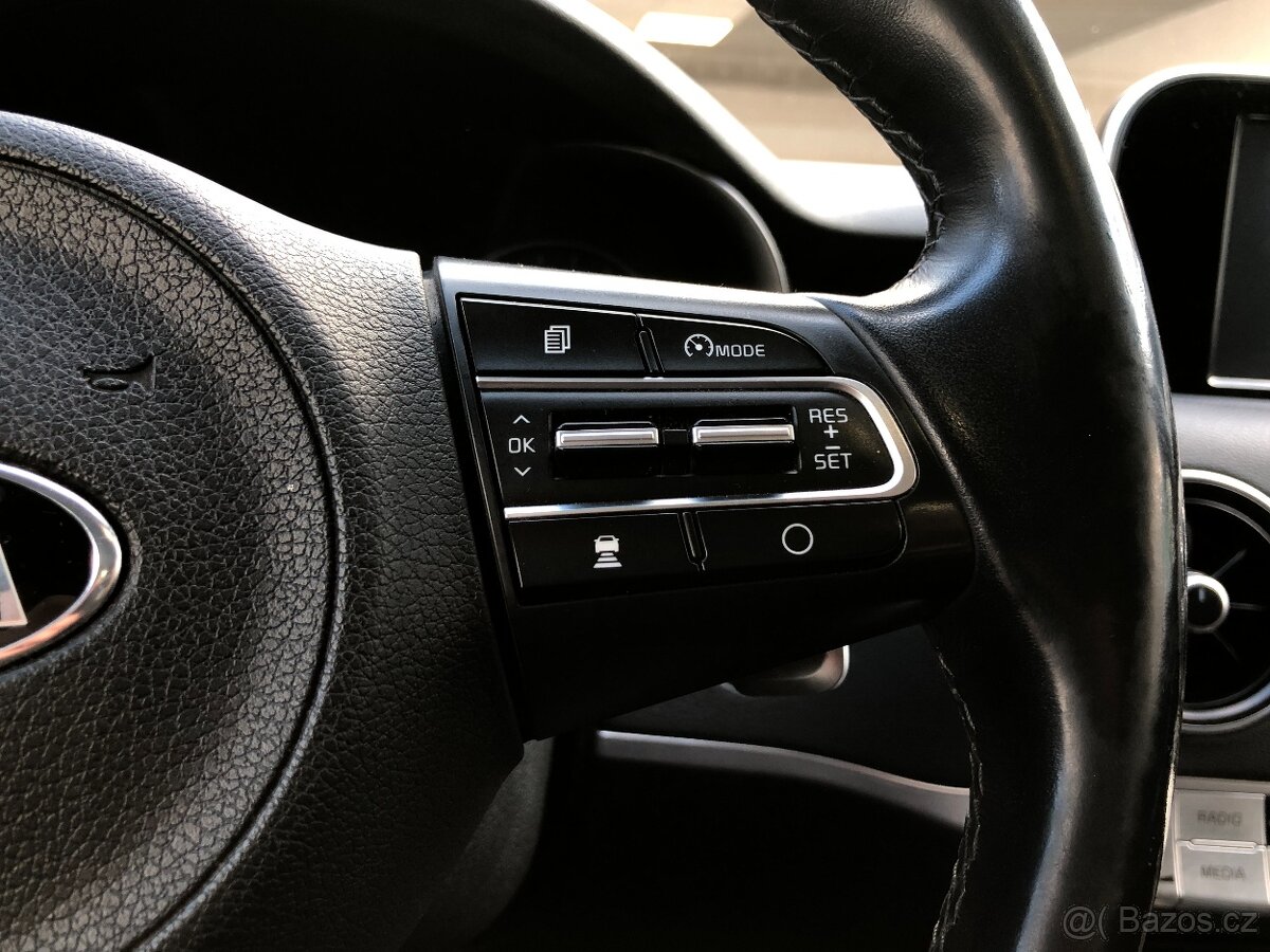 KIA STINGER 2.2 CRDI - 20