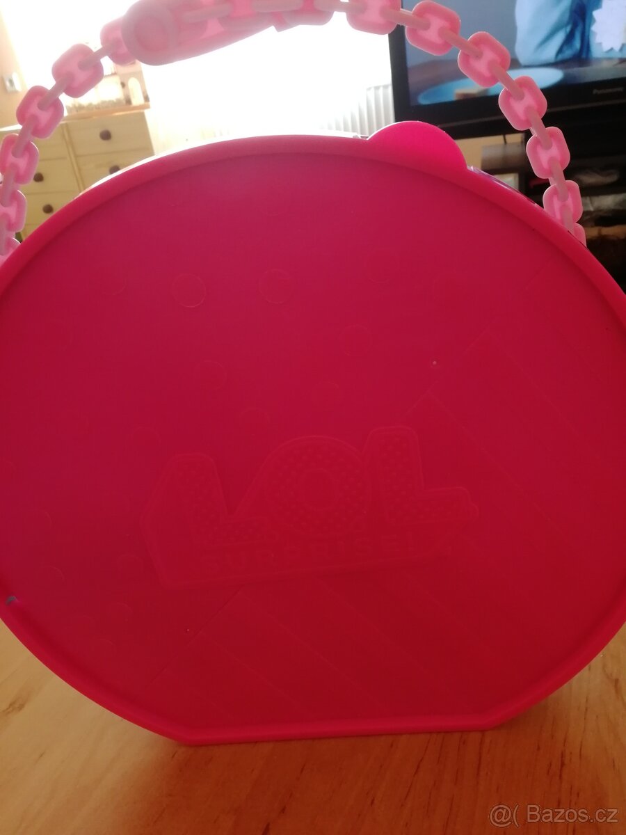 Domeček pro L. O. L. panenky - 20