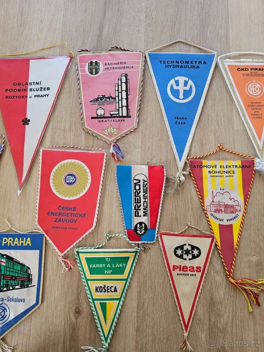 Historické vlaječky 1920 - 1980 - 20