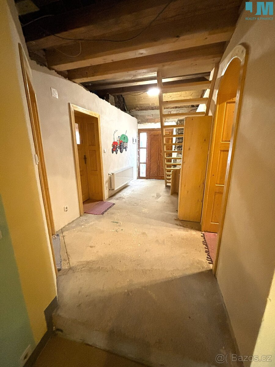 Prodej rodinného domu 250 m², Hevlín, ev.č. 01915 - 20