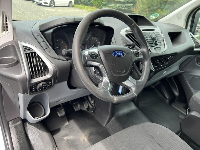 Prodám Ford Transit Custom 2.2TDCi,92kw. L2H1. V TP 6míst. - 20