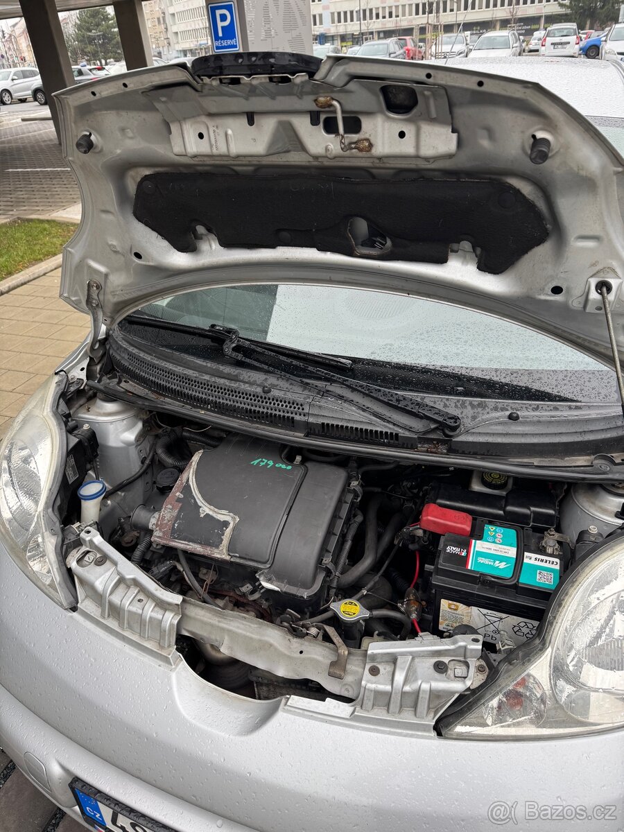 Peugeot 107, 1.0 , rok 2006 - 20