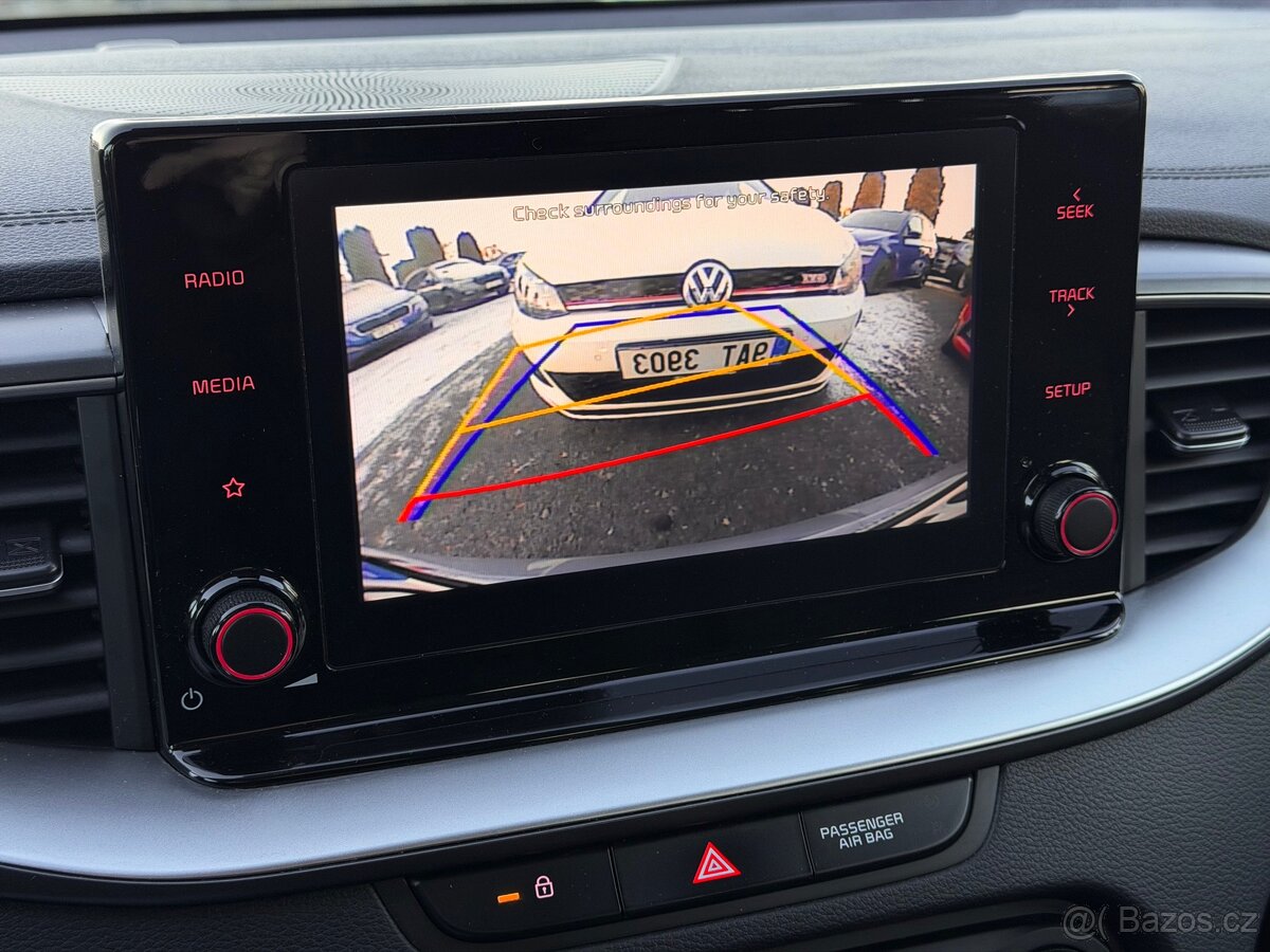 Kia Ceed 1.0 t-gdi 88 kW / 2021 / DPH / combi - 20