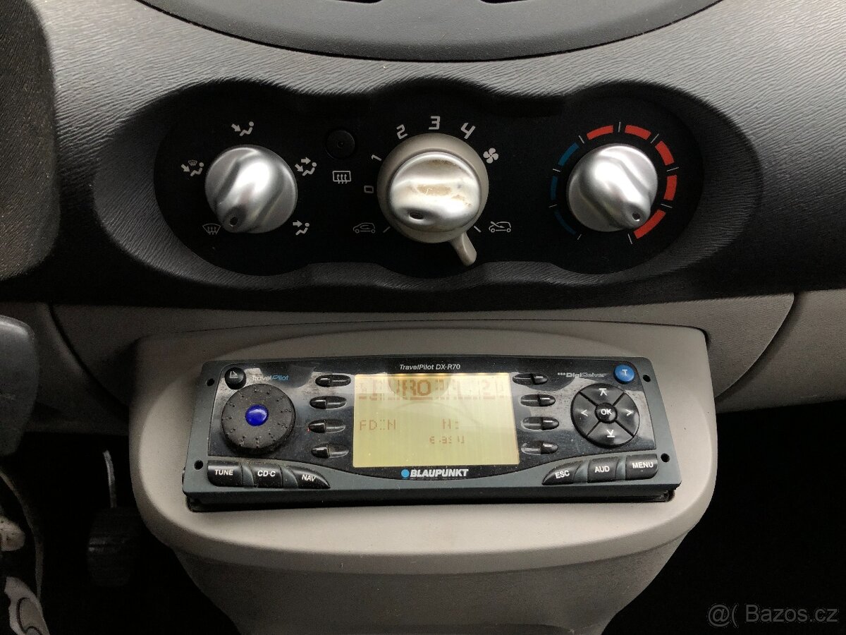 RENAULT TWINGO 1.2 16V - 20