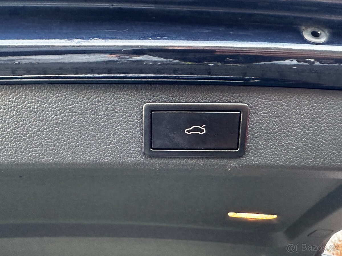 Škoda SUPERB III 3 combi DSG 2.0TDi Laurin & Klement 5/2018 - 20