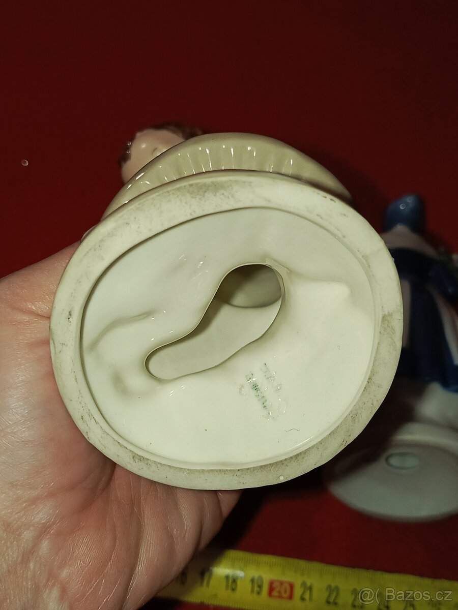 Porcelánové sošky 7 ks zn. Royal Dux atd. - 20