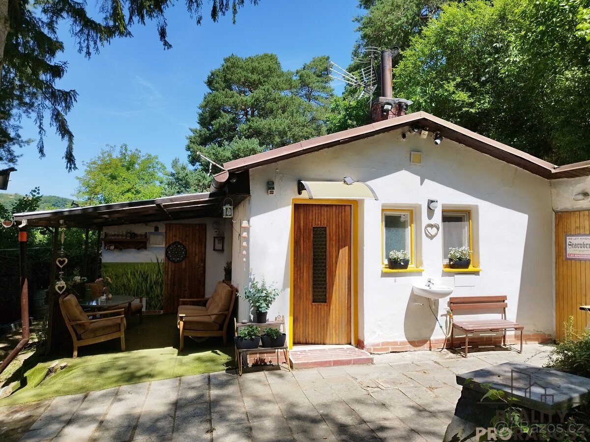 REZERVACE. Chata Příluky u Zlína - Kosov II na prodej. - 20