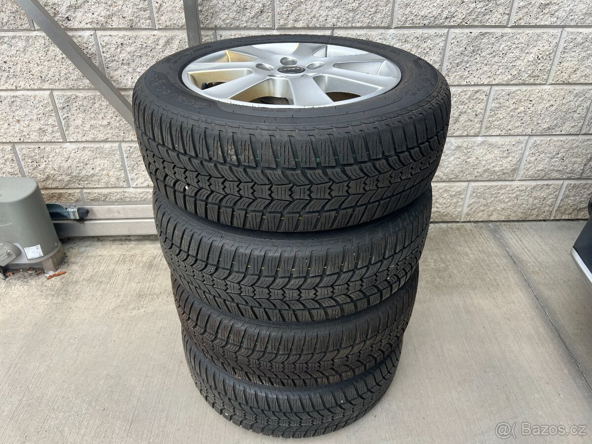 Fiat Sedici 1.6i 88KW 4x4 1.MAJ.TAŽNÉ LETNÍ+ZIMNÍ BEZ KOROZE - 20