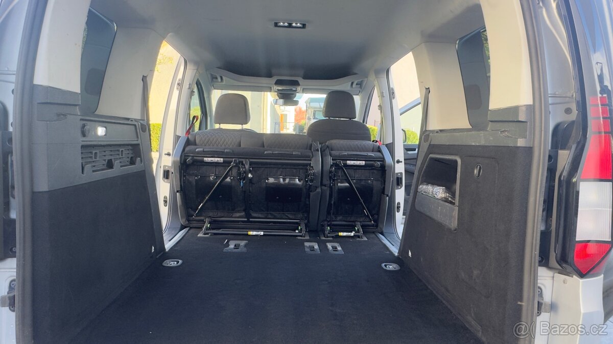VW Caddy 4x4 2,0Tdi 90kw rok 2022 - 20