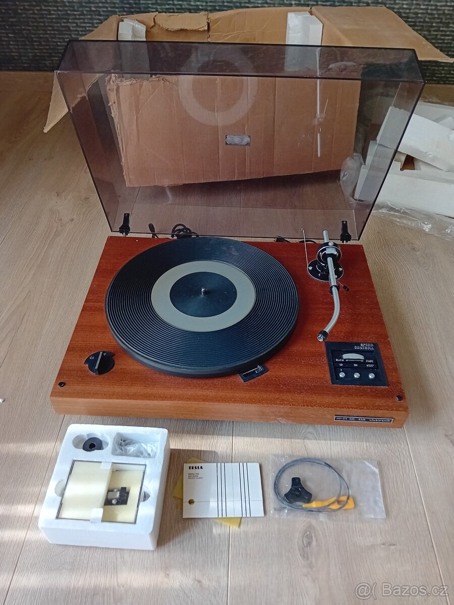 Gramofon Tesla NC 450 - 20