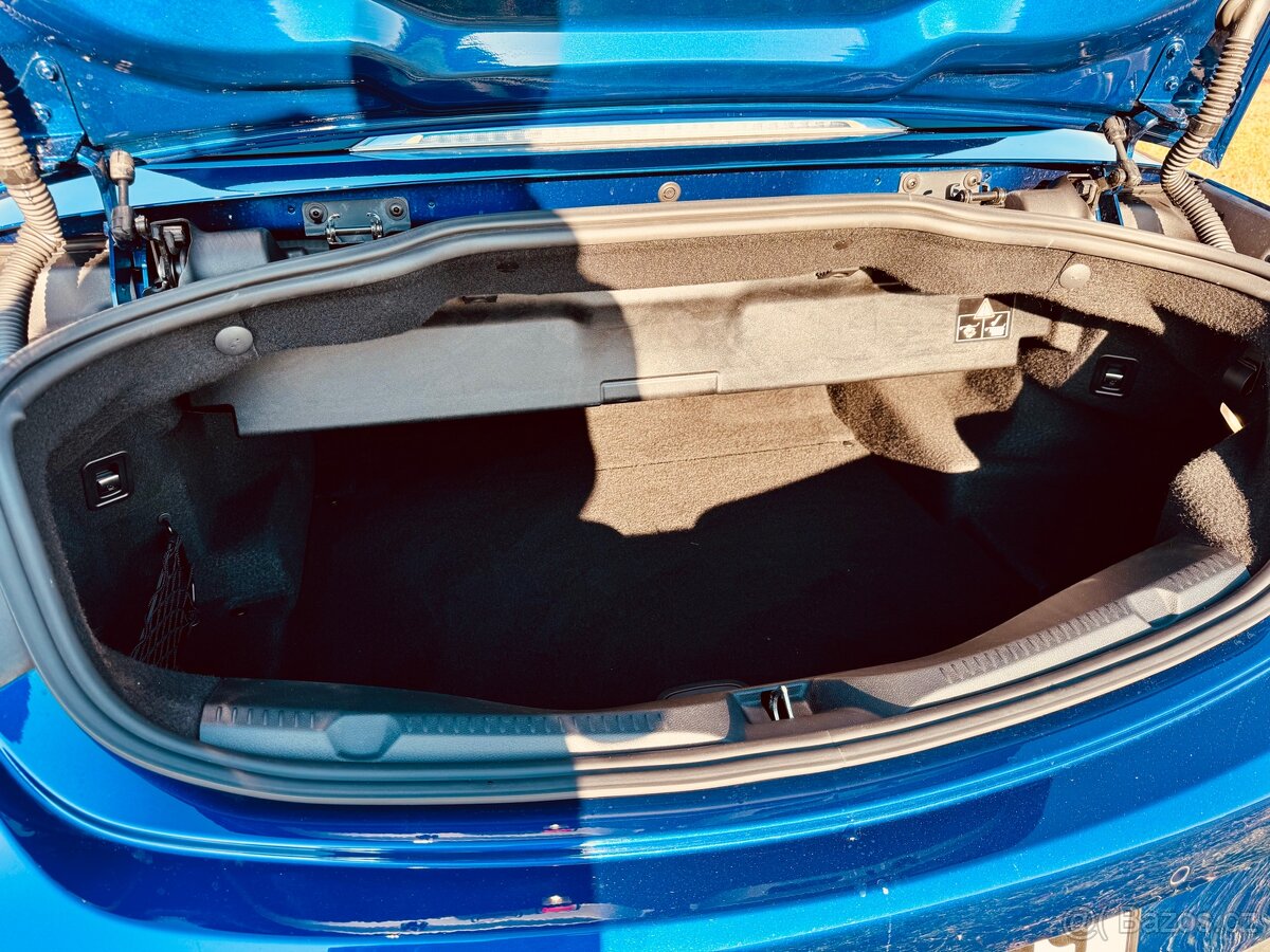 Mercedes Benz E cabrio - WEBASTO - MASAZE - 20