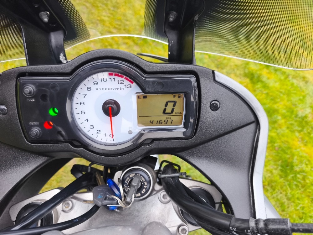 Kawasaki Versys 650 (2008) velmi pěkný, po servisu - 20