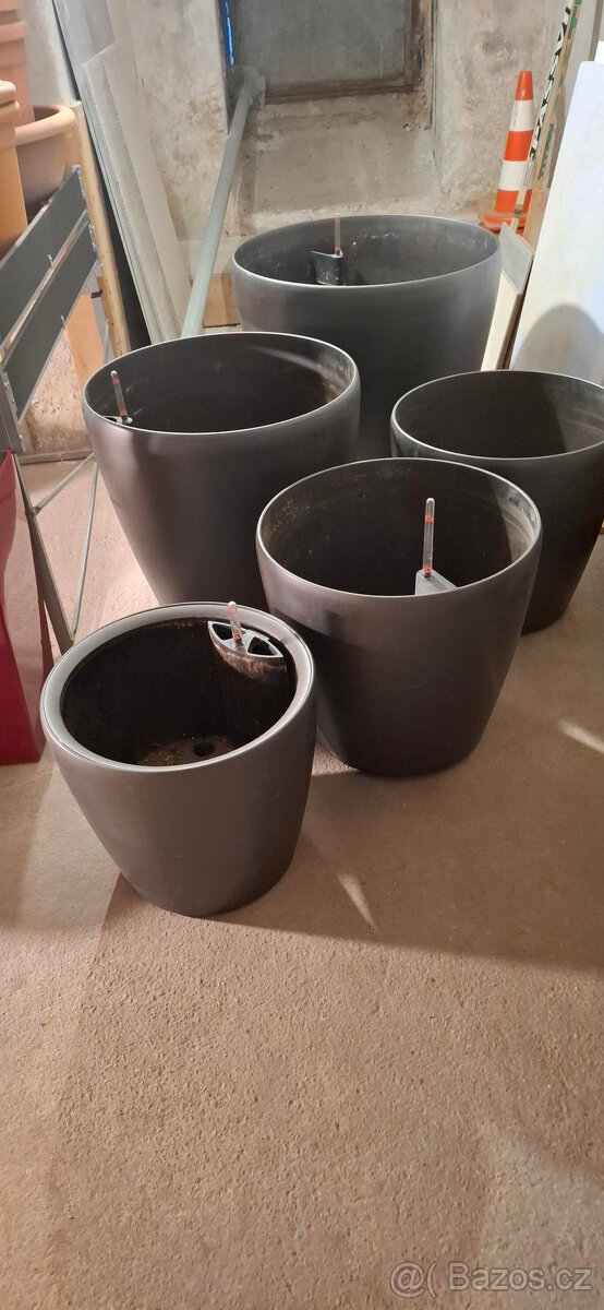 PRODÁM RŮZNÉ DRUHY KVĚTINÁČŮ/LECHUZA - 20