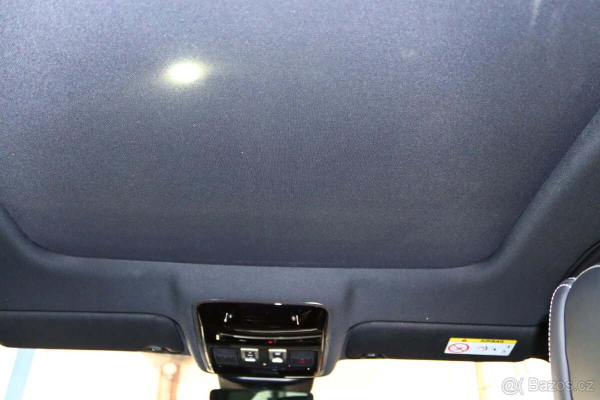 Land Rover Range Rover Velar, Virtual cockpit, pano, kůže - 20