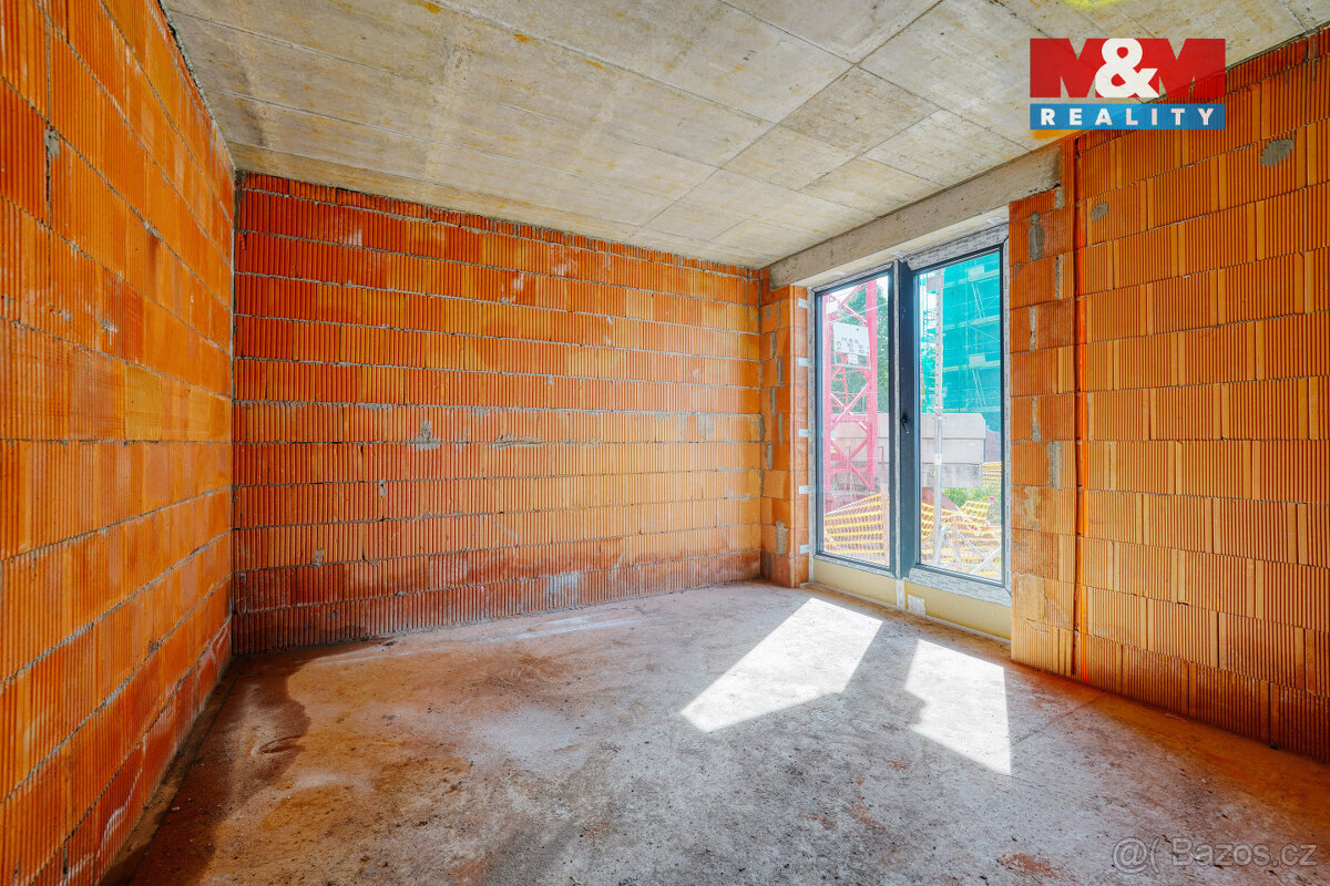 Prodej bytu 2+kk 67 m² + zahrada 118 m² Plzeň, ul. Na Průhon - 20