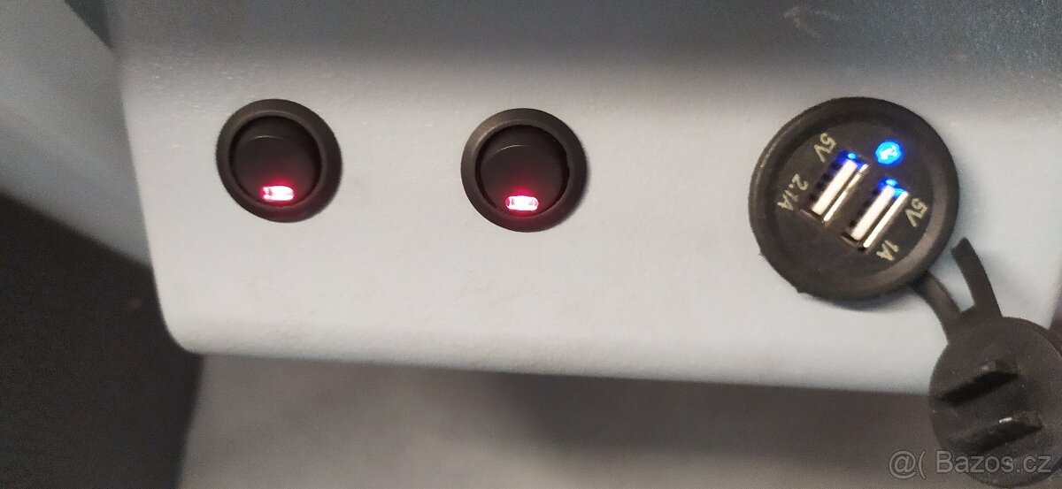 RENAULT MASTER 2,3DCi120kw,RV12/2022,TWINCAB,10PAL,ČR,TOP - 20