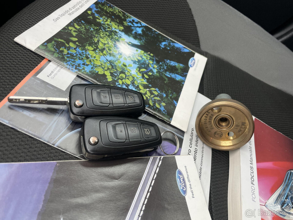 ++Ford Focus 1.6i 16V 120PS LPG HATCHBACK++ - 20