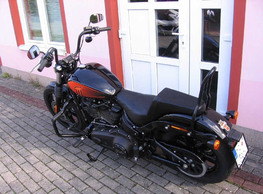 Harley Davidson FXBBS Street Bob motor M8 - 20