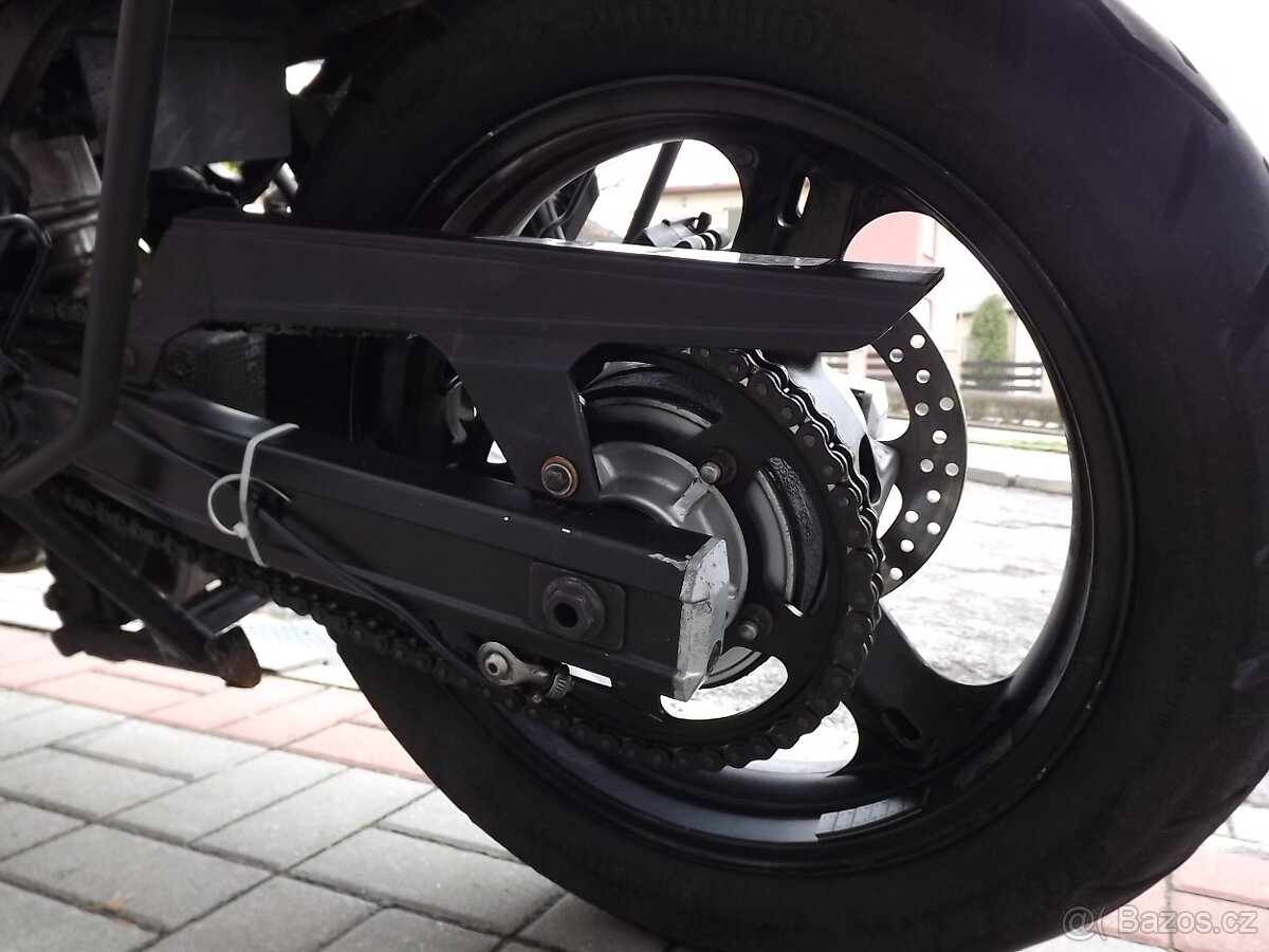 Suzuki DL 650 VStrom - 20