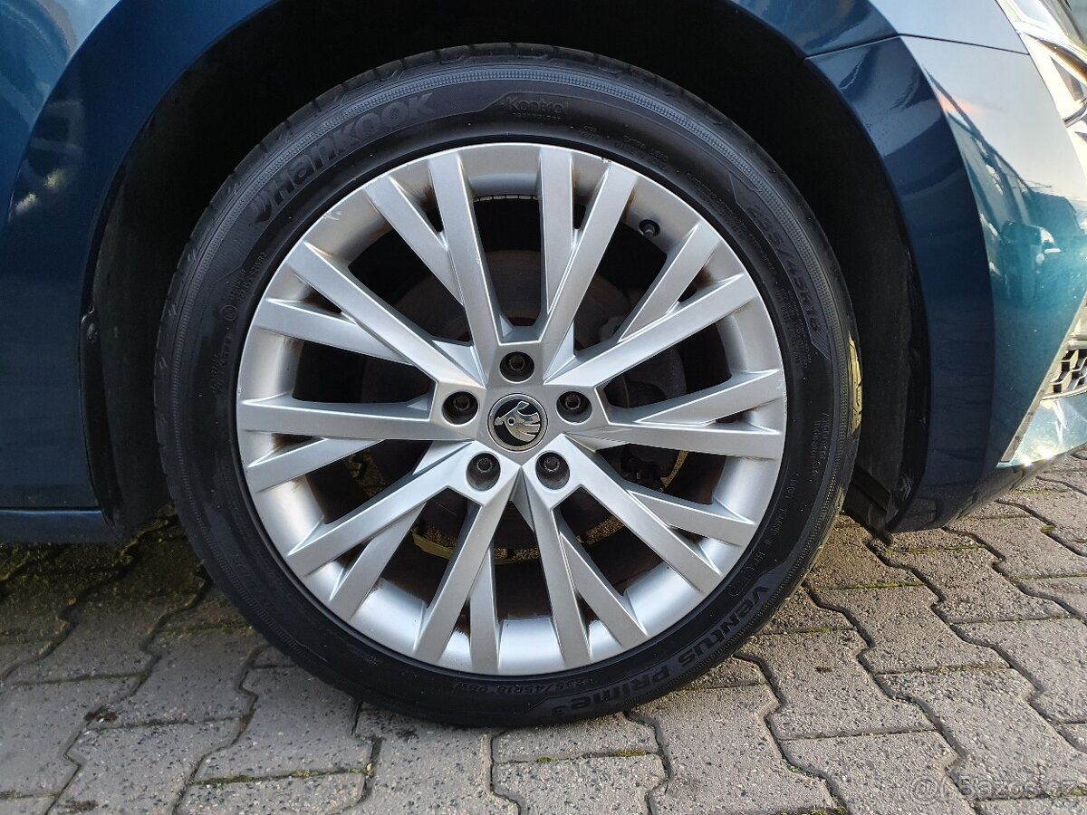 Škoda Superb 3 iV Combi Style 1.4TSI 160kW- záruka Autodraft - 20