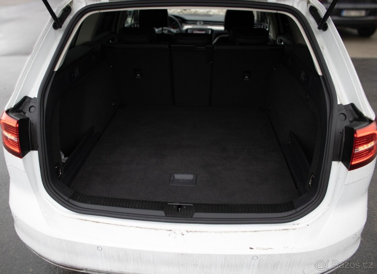 VW Passat DSG 100% stav - 20