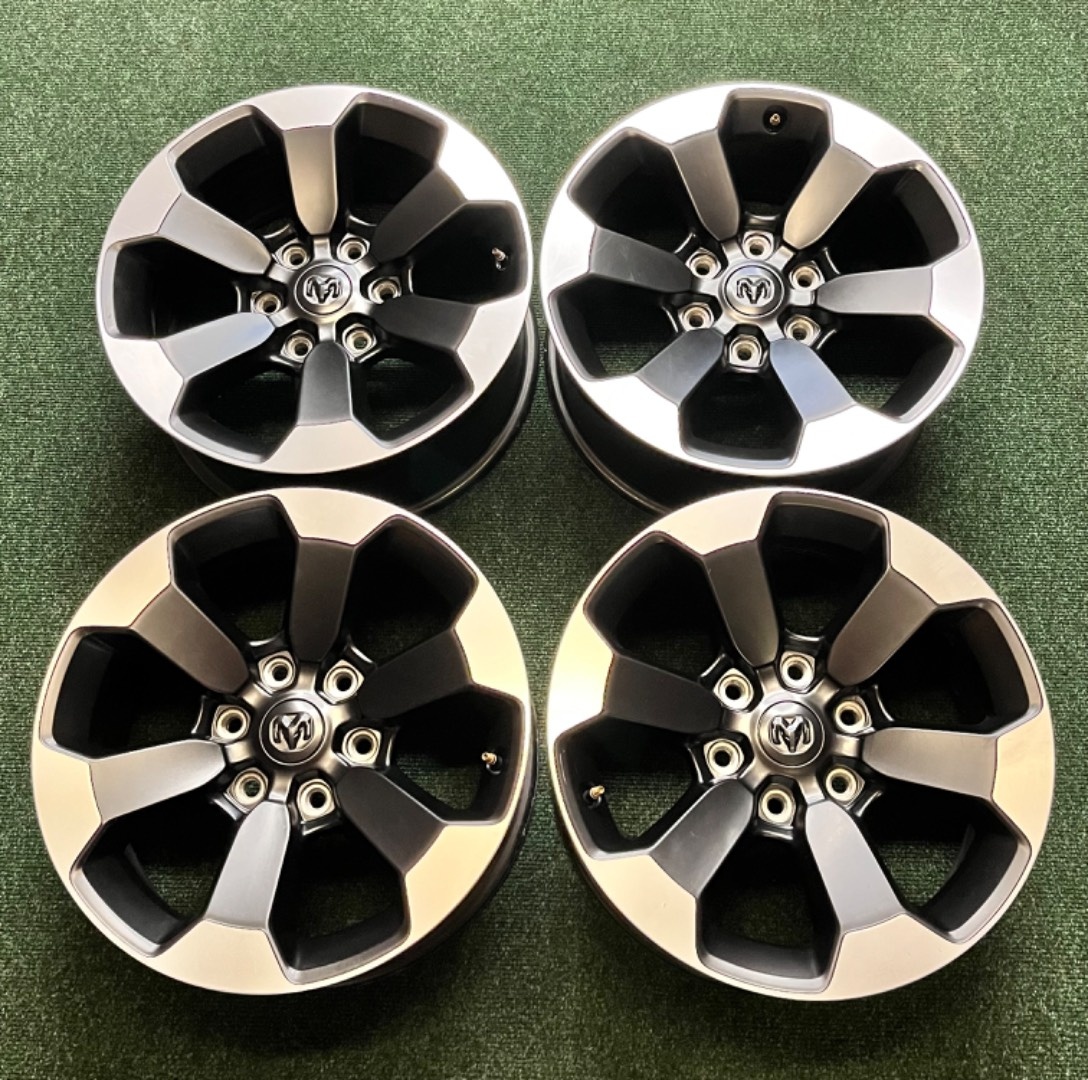 6x139.7 R18 Dodge RAM 1500 REBEL Originál Alu + senzory - 20