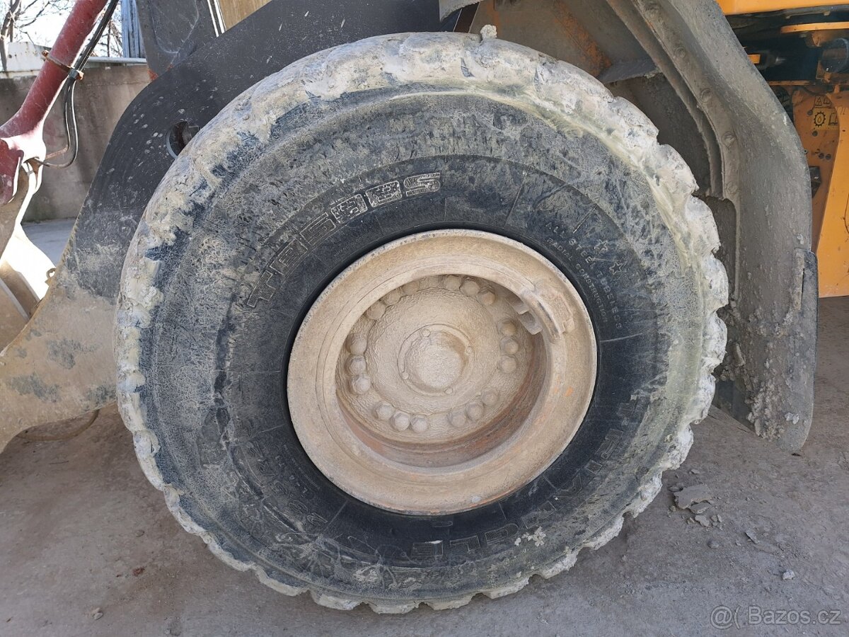 VOLVO L 120 H 4X4 - 20