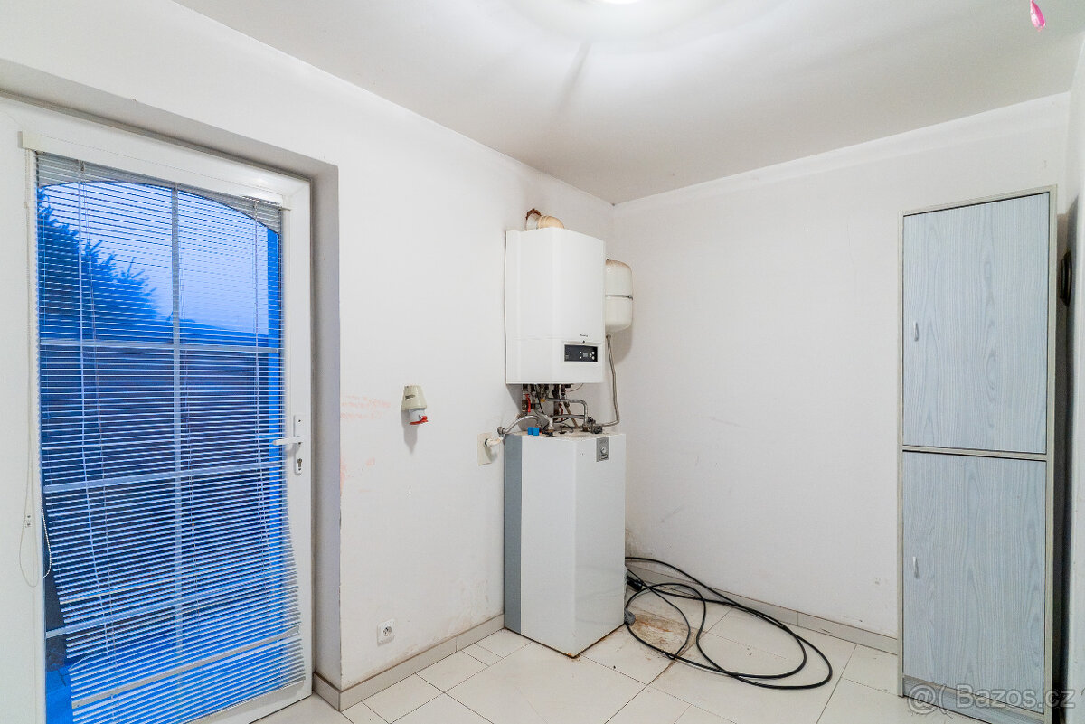 Prodej rodinného domu 200 m², pozemek 586 m² - 1111 - 20