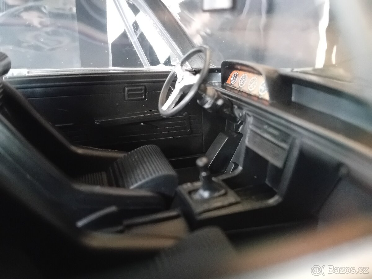 BMW 3.0 CSL - Winners Brno 1978 a M1 Procar 1:18 Minichamps - 20