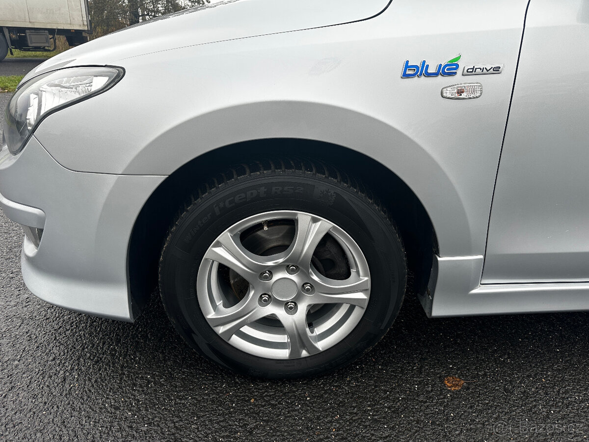 HYUNDAI i30 CW, 1.6 CRDi, r.v. 2011 - 20