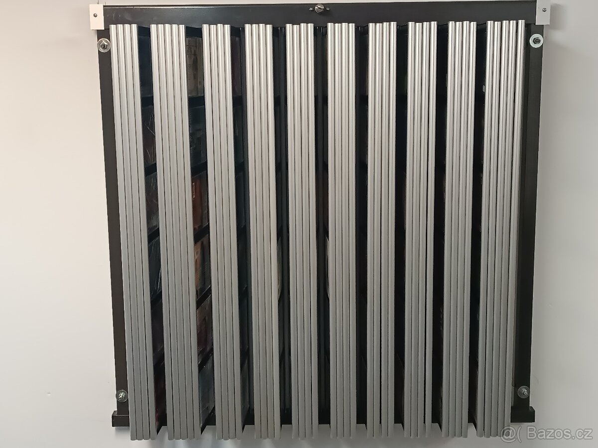 Velká sbírka CD s pořadačem - 20