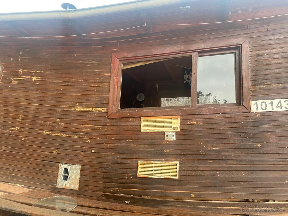 Prodám hausbot na ND nebo odtažení - 20