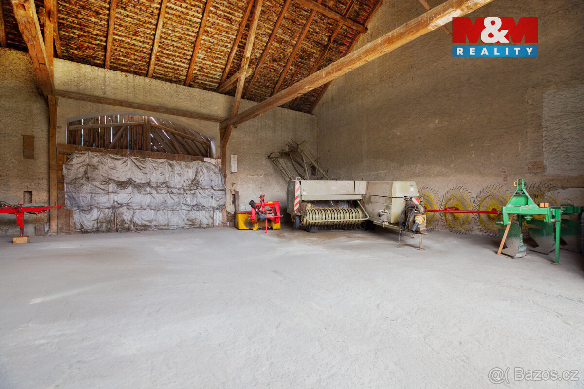 Prodej rodinného domu, 320 m², Černiv - 20