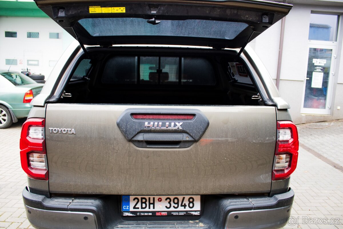 Toyota Hilux Double Cab - 20