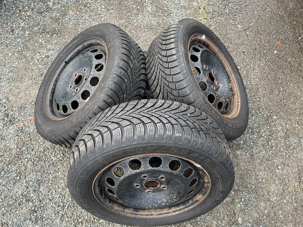 Vw Caddy 2.0tdi 103 kw 7.míst po servisu závěs vyhř.sedačky - 20