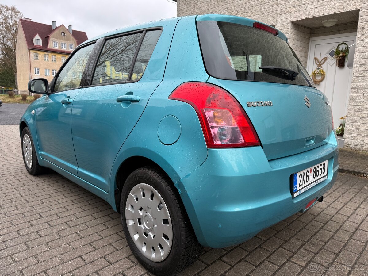 SUZUKI SWIFT GL 1,3i 16V 67kW KLIMA,STK NOVÁ - 20