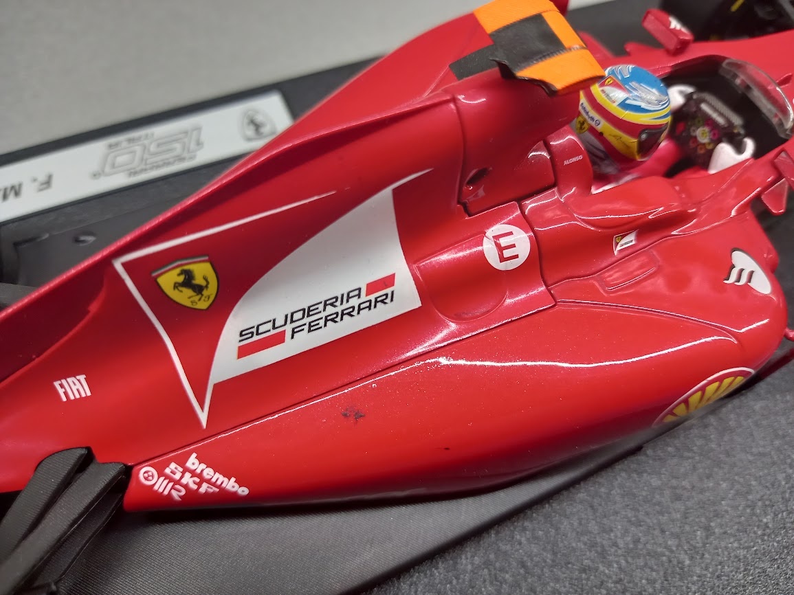 6x F1 FERRARI F10 F150 F2012 MASSA A ALONSO HOTWHEELS 1:18 - 20