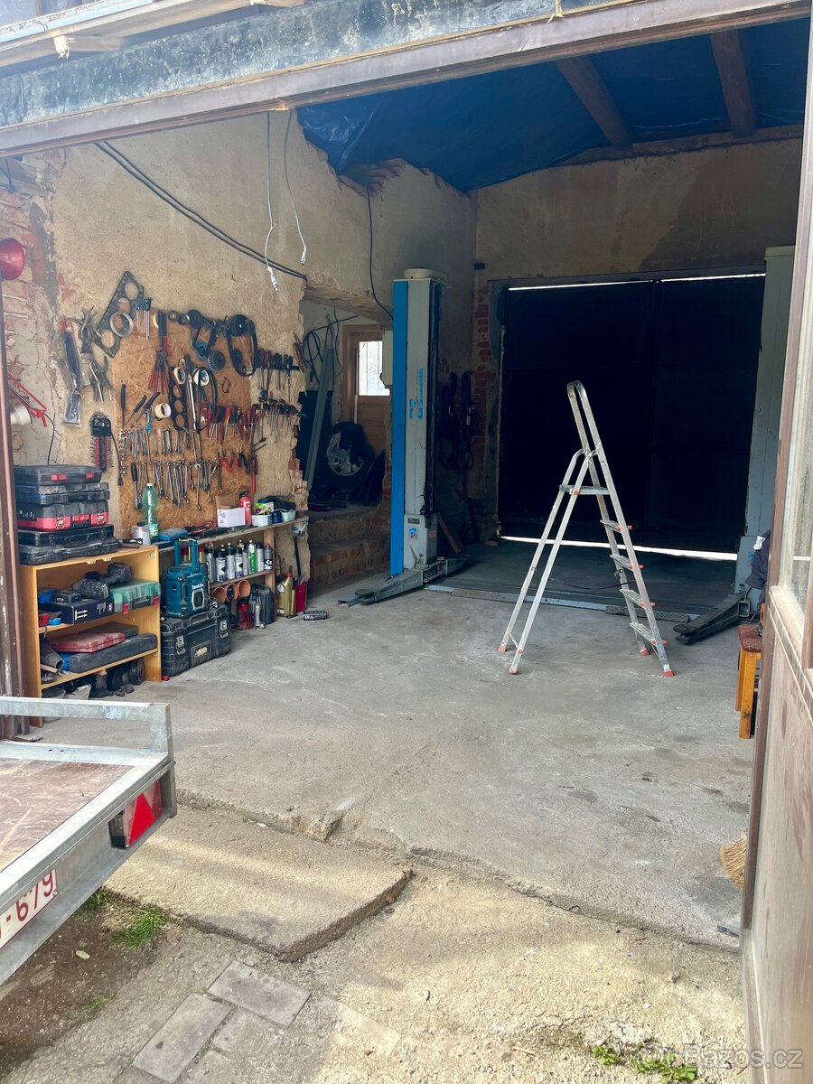 Provozovna s bydlením - 20