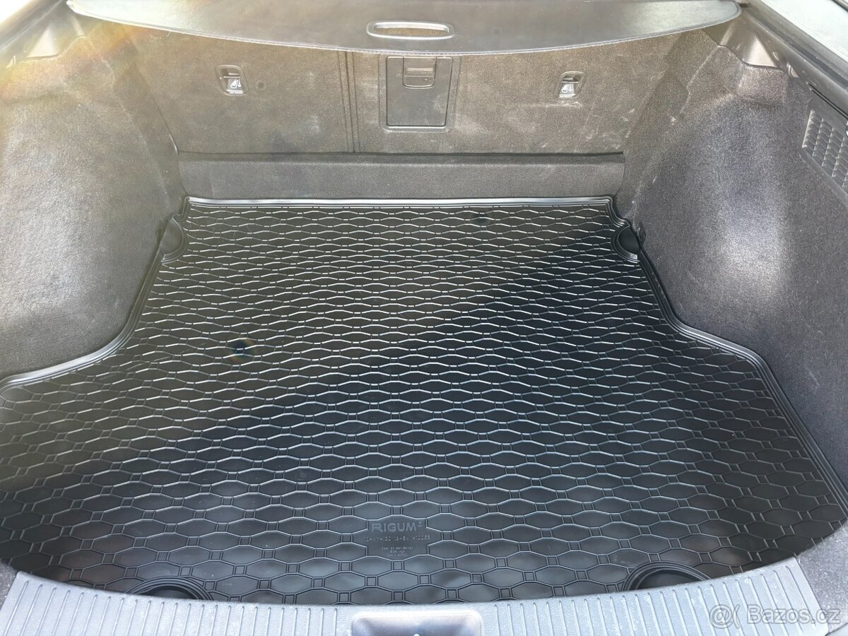 Hyundai i30 combi AT - 20