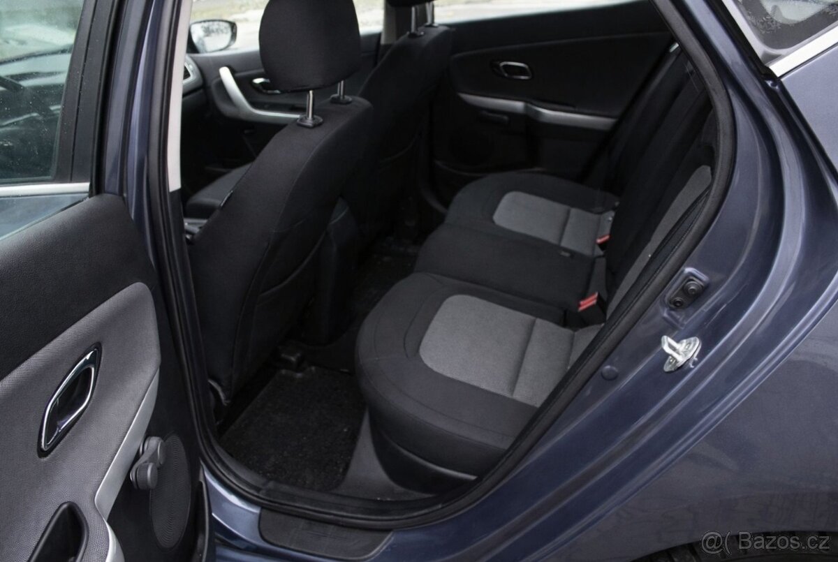 Kia Ceed 1.4 CRDi Silver - 20